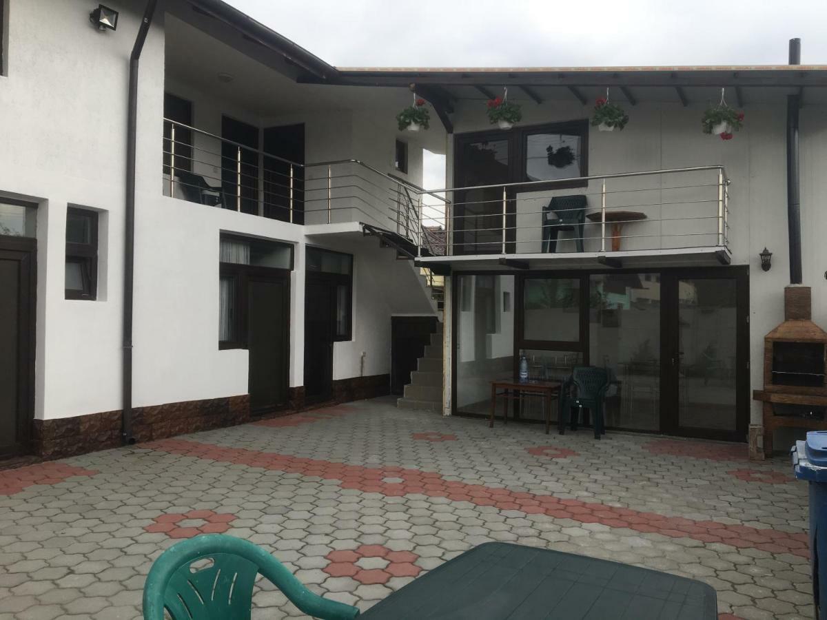 Laubert Hotel Călimăneşti Kültér fotó