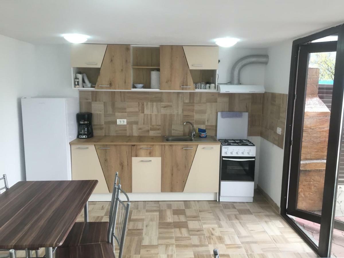 Laubert Hotel Călimăneşti Kültér fotó